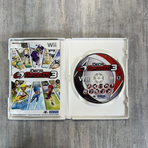 Deca Sports 3 Wii CIB With Manual Good Condition *TESTED* - Picture 3 of 4